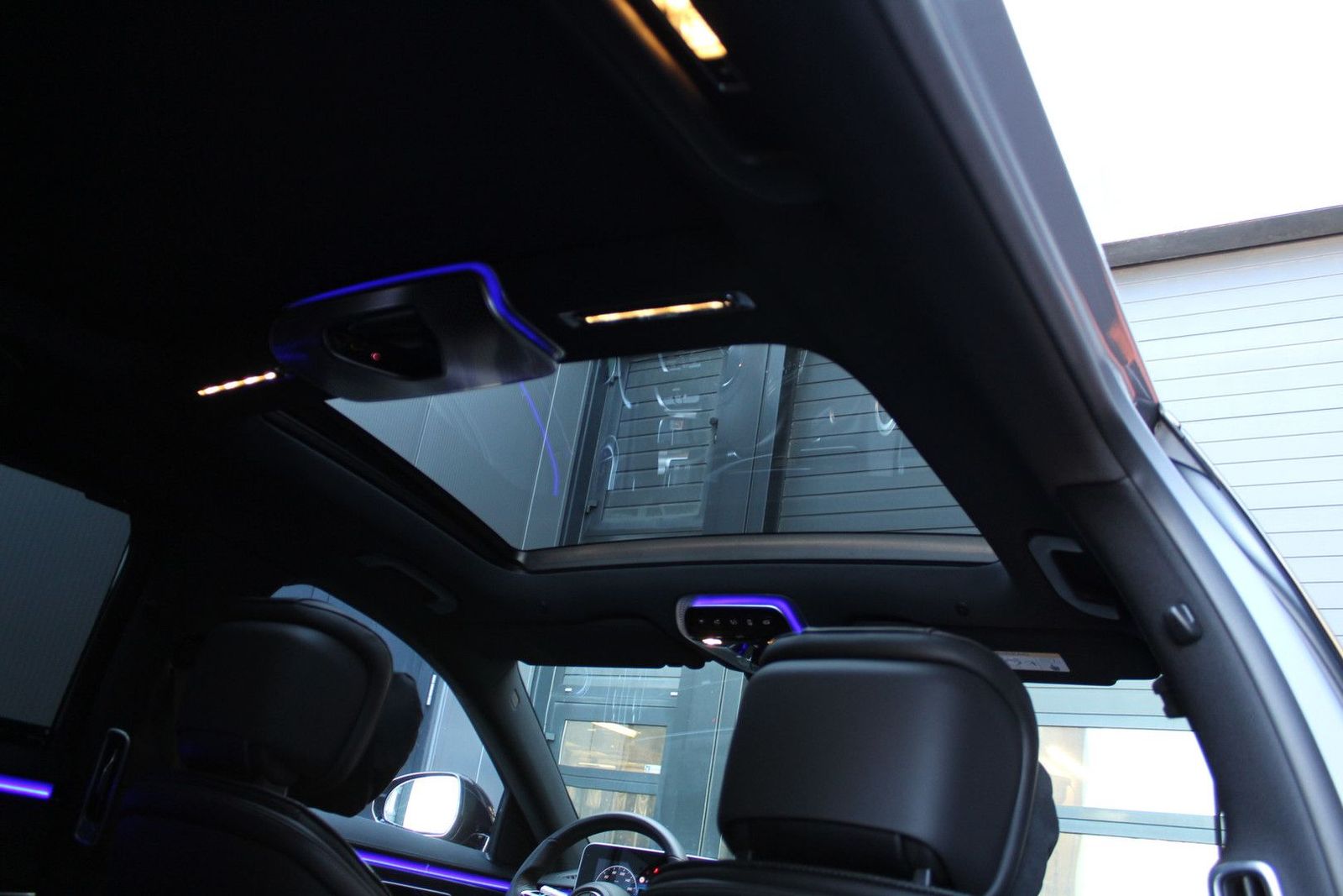Mercedes-Benz S 580 S e Lang AMG Line - Samsaru's Car Outlet