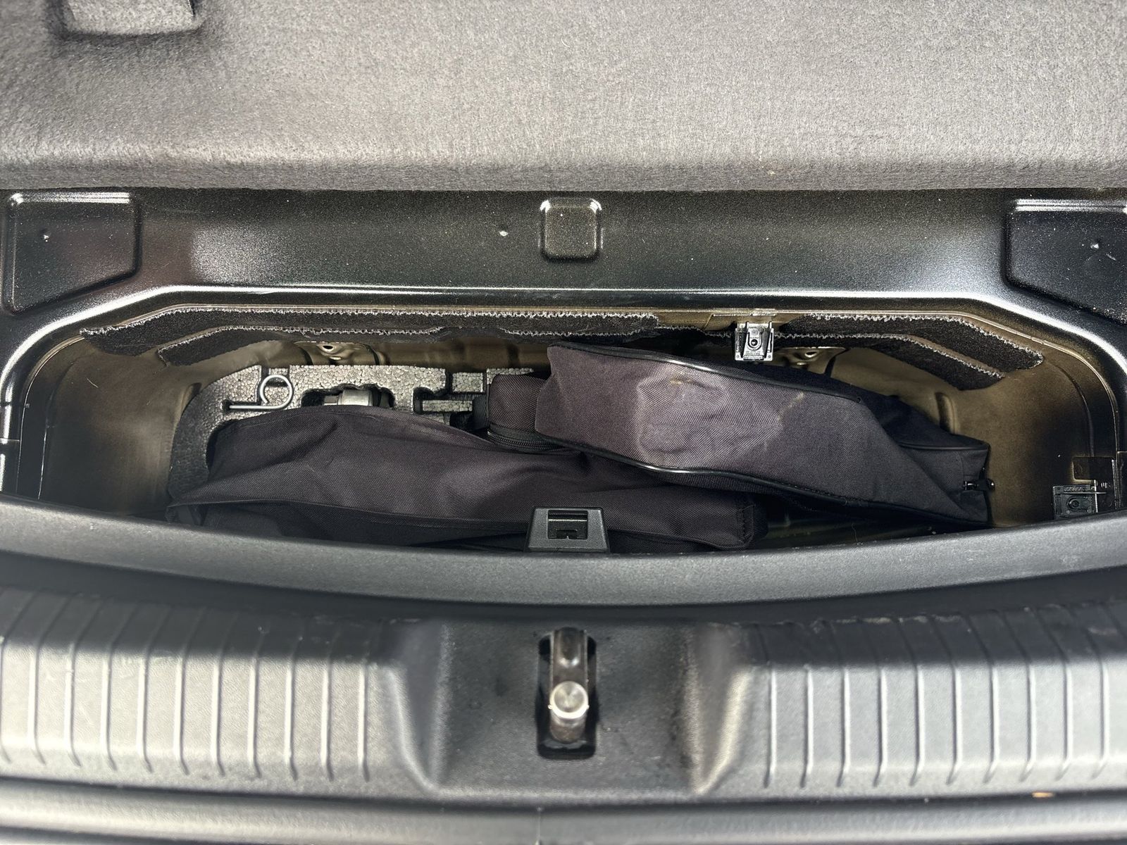 Volkswagen ID.3 Pro Wärmepumpe/CarPlay/Kamera/Matrix/Pano