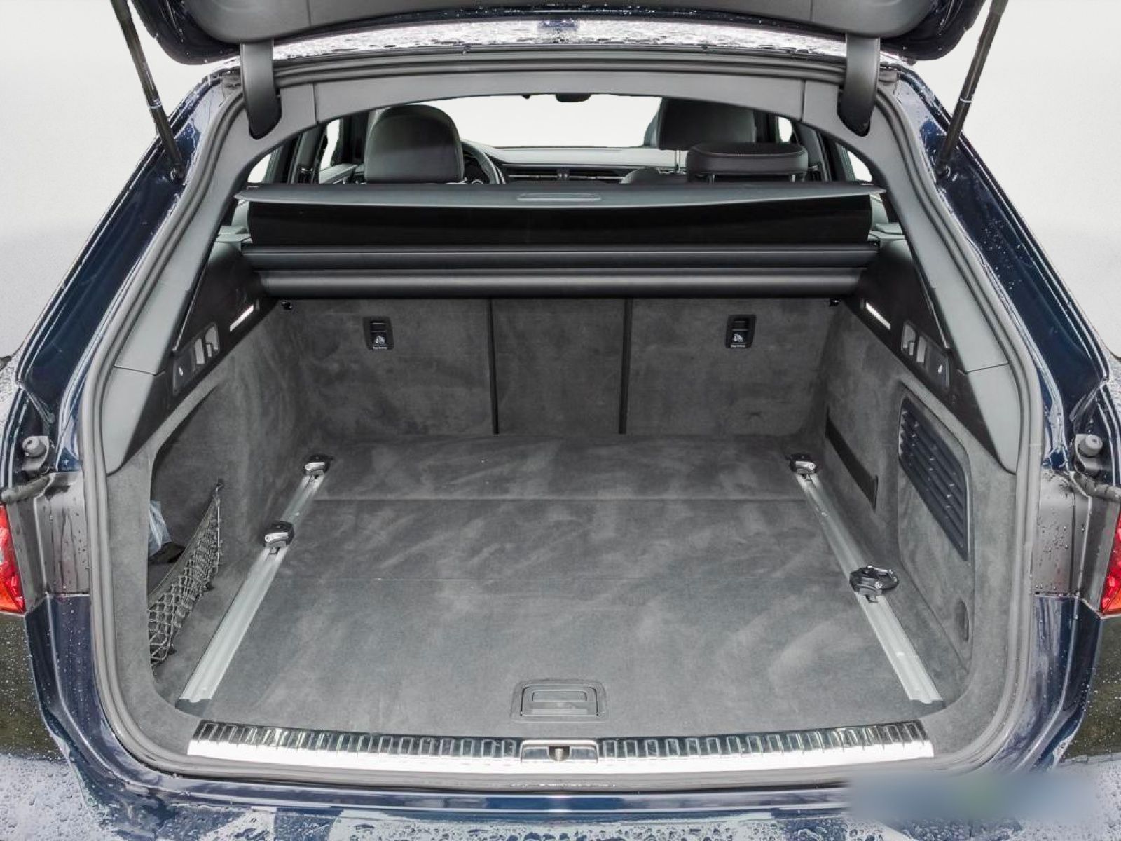 Audi A6 Avant 40 TDI quattro S line - Samsaru's Car Outlet