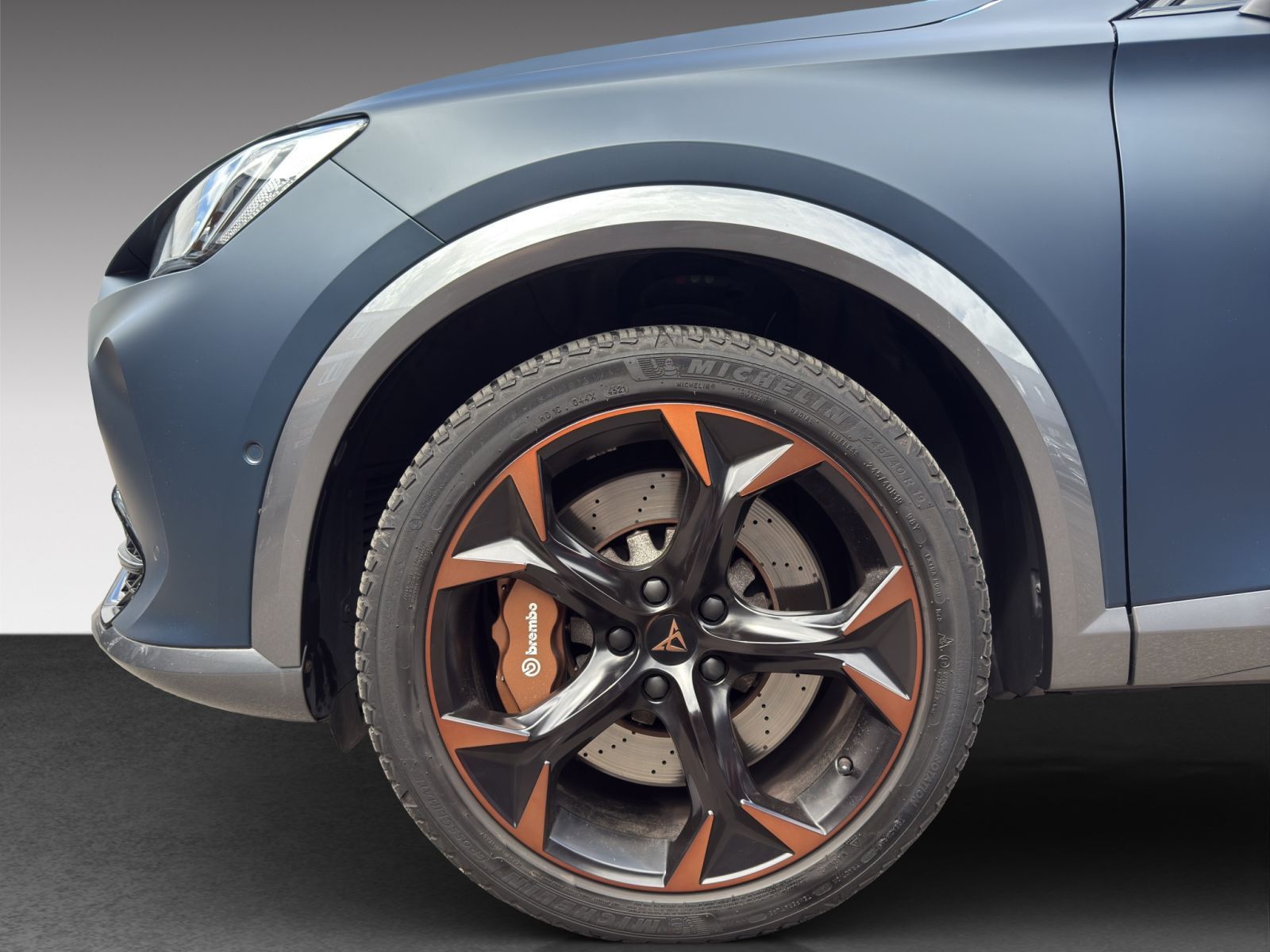 Cupra Formentor VZ 2.0 TSI DSG BREMBO+BEATS+PANO