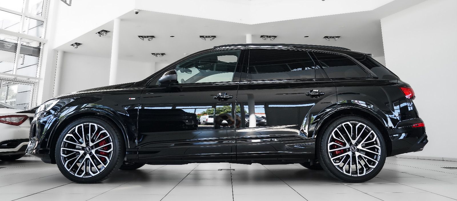 Audi Q7 50 TDI quattro S line Maasage Laser B&O AHK