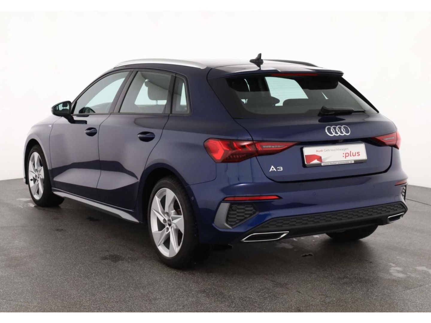 Audi A3 Sportback 35 TFSI S line - Samsaru's Car Outlet