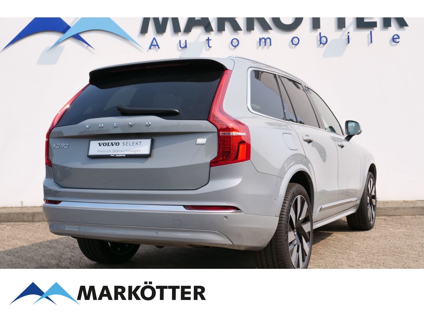 Volvo XC90 T8 AWD Ultra Bright - Samsaru's Car Outlet