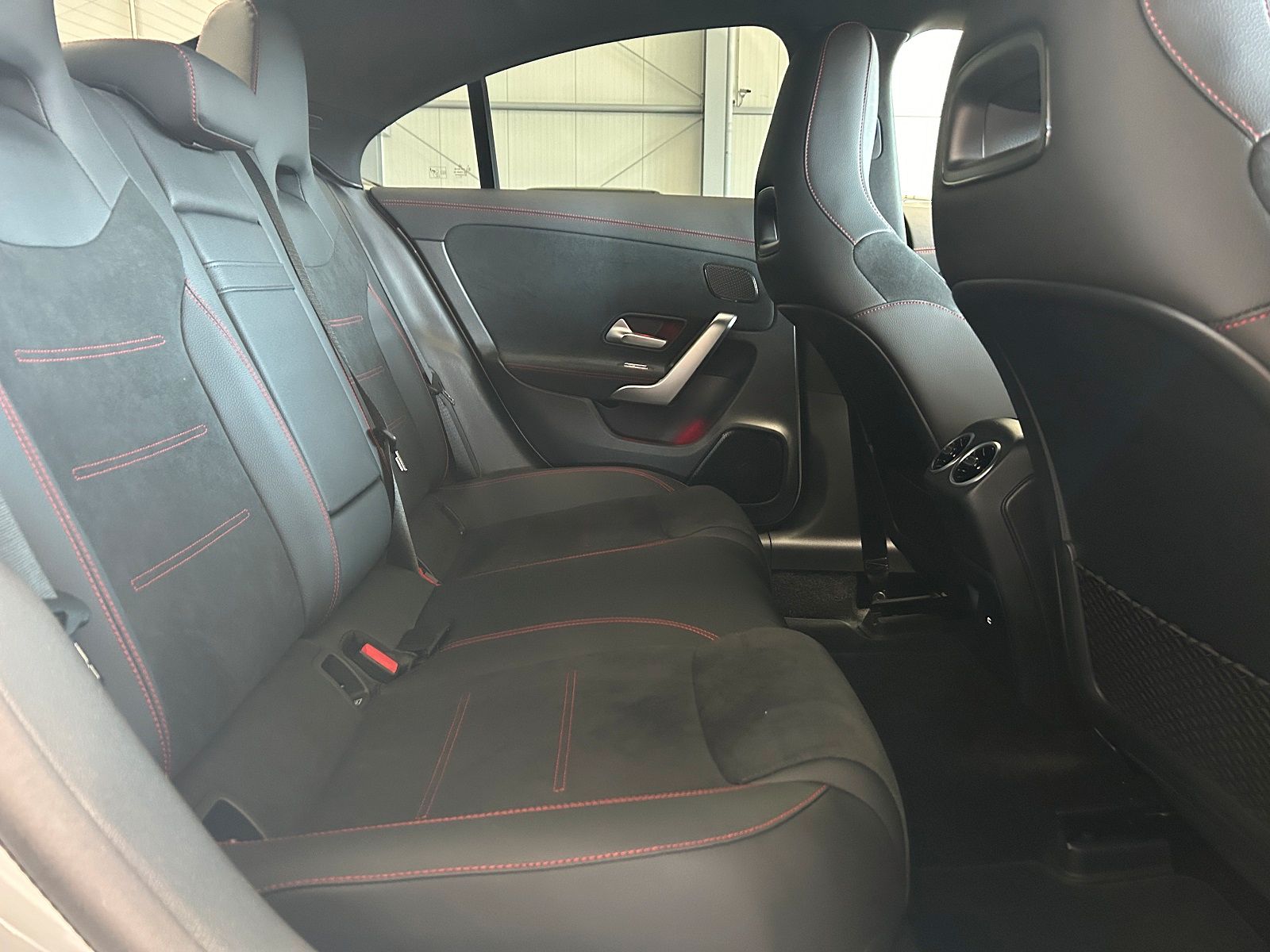 Mercedes-Benz CLA 250 4M AMG Premium - Samsaru's Car Outlet