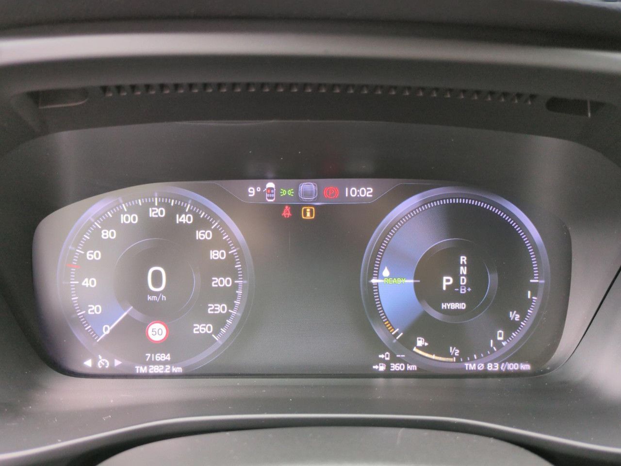 Volvo XC40 T4 Recharge R-Design Plug-In Hybrid 2WD LED