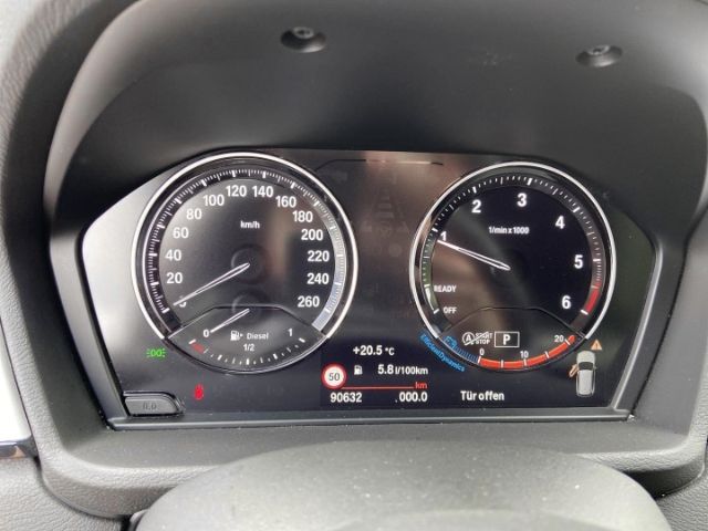 BMW X1 xDrive20d PA Sportsitze - Samsaru's Car Outlet
