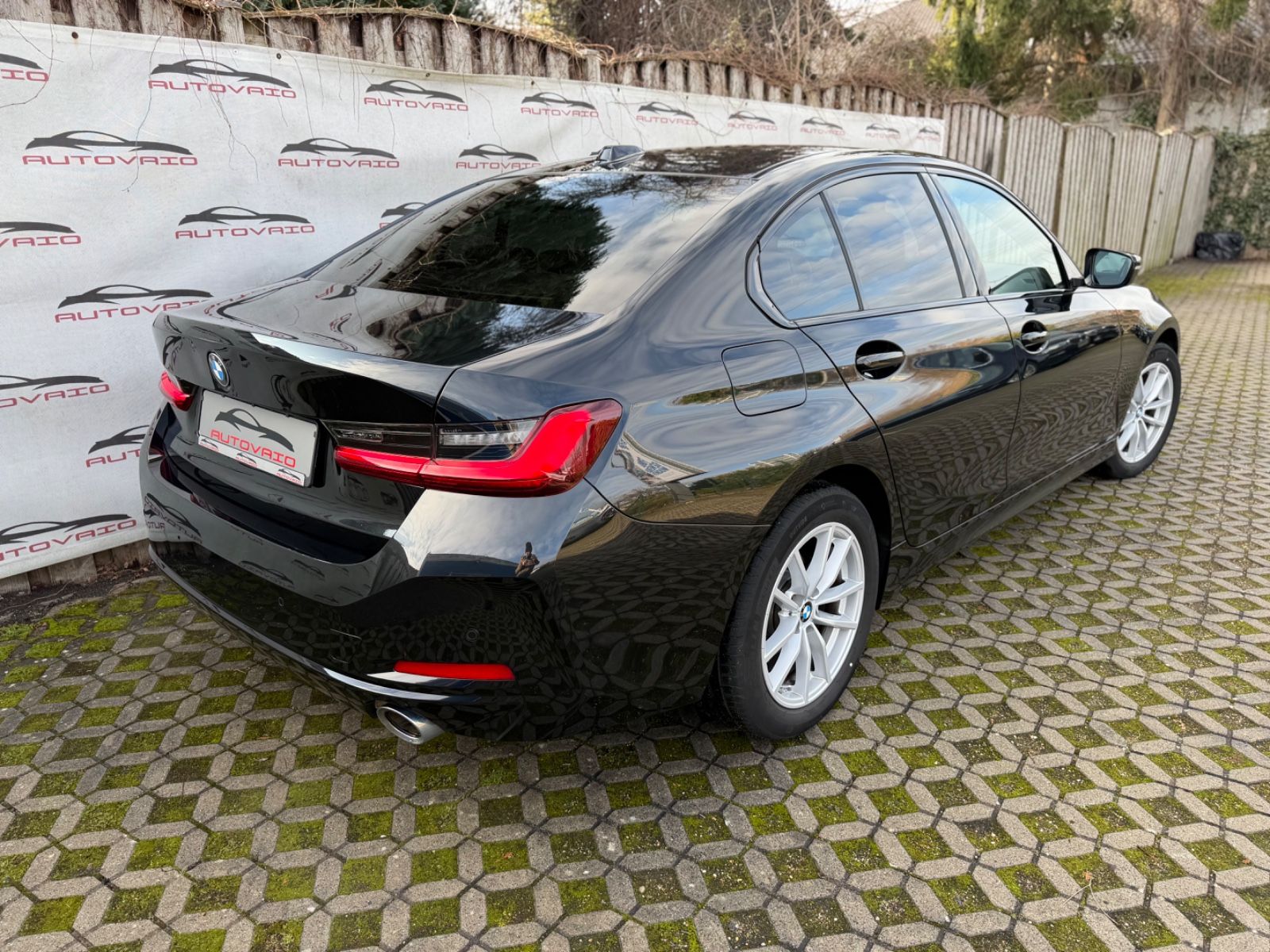 BMW 320d xDrive Facelift Widescreen Garantie 08.2026