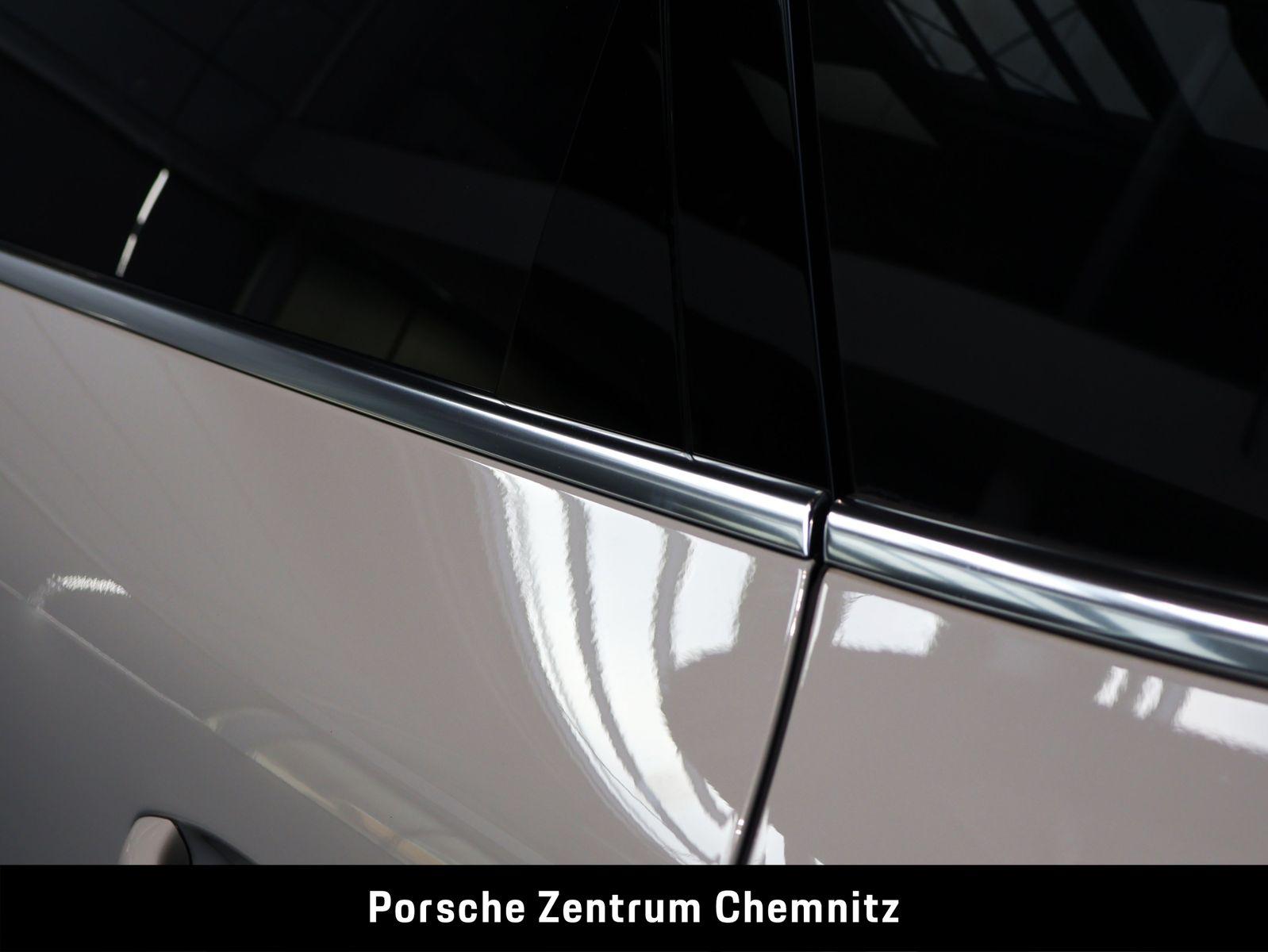 Porsche Cayenne E-Hybrid Luft;Pano;BOSE;Sitzbelüft.;14-W