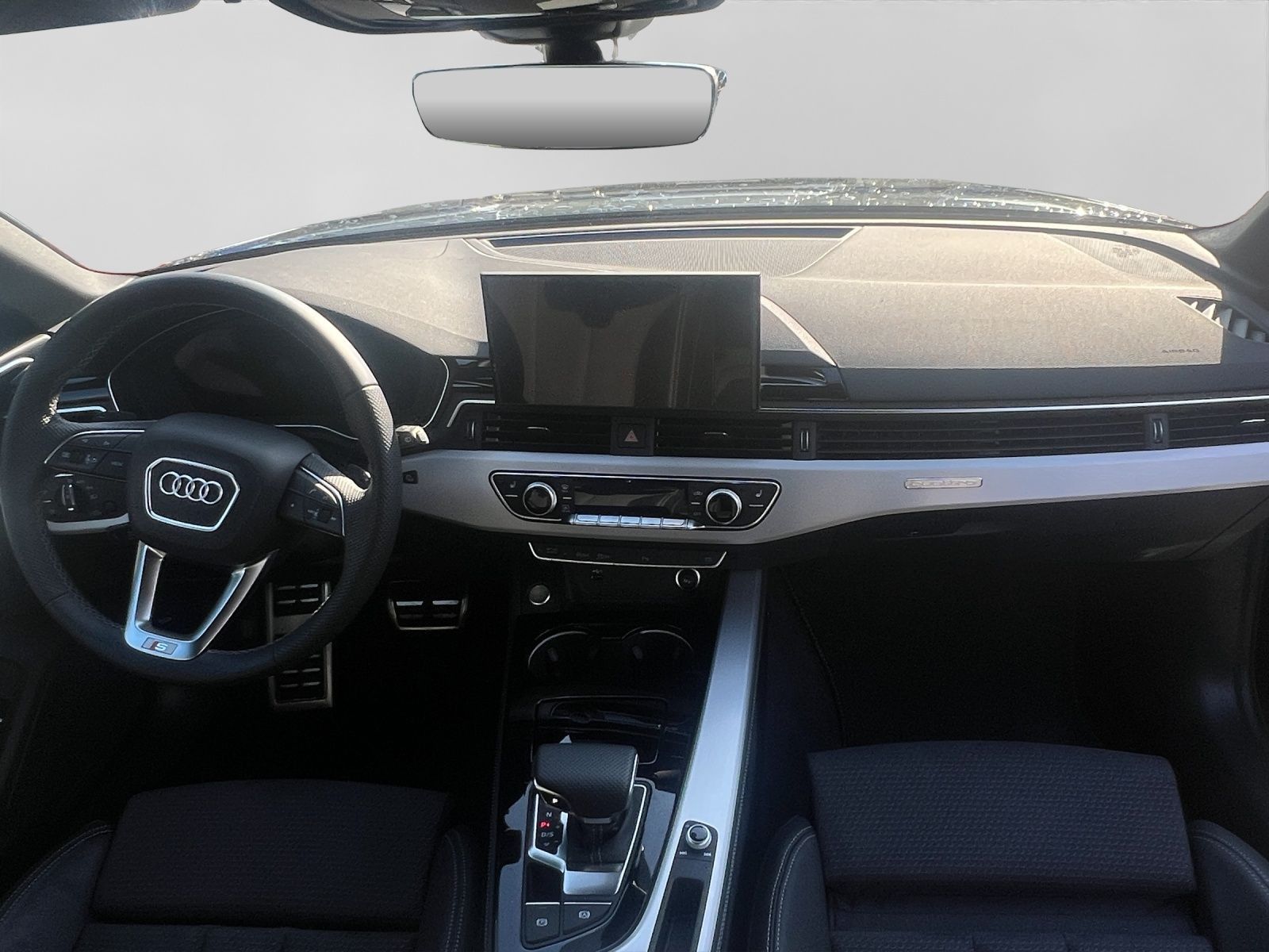 Audi A4 Avant 40 TFSI Q 2x S LINE AHK LM19 MATRIX-LED