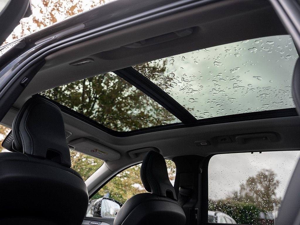 Volvo XC90 T8 AWD Plus Dark Panorama, AHK