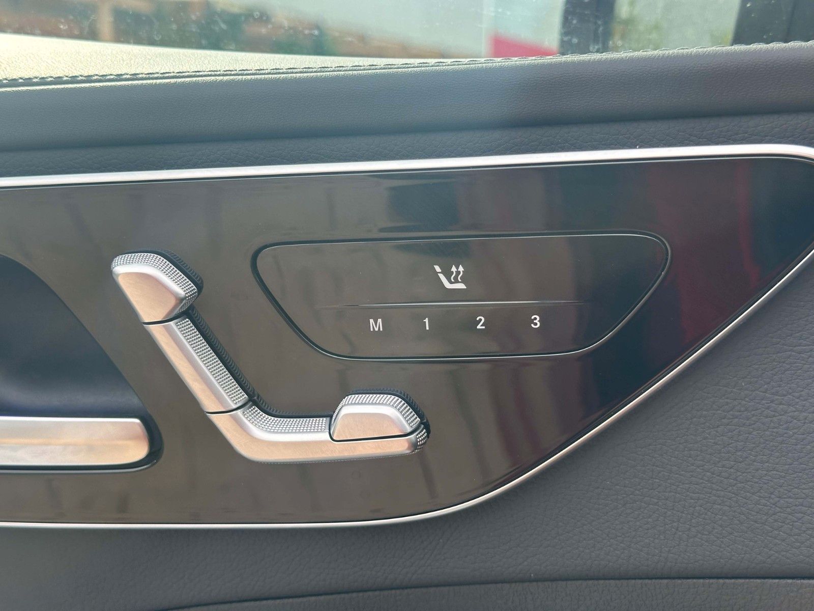 Mercedes-Benz C 200 C -Klasse Lim. 4Matic AMG Line - Samsaru's Car Outlet