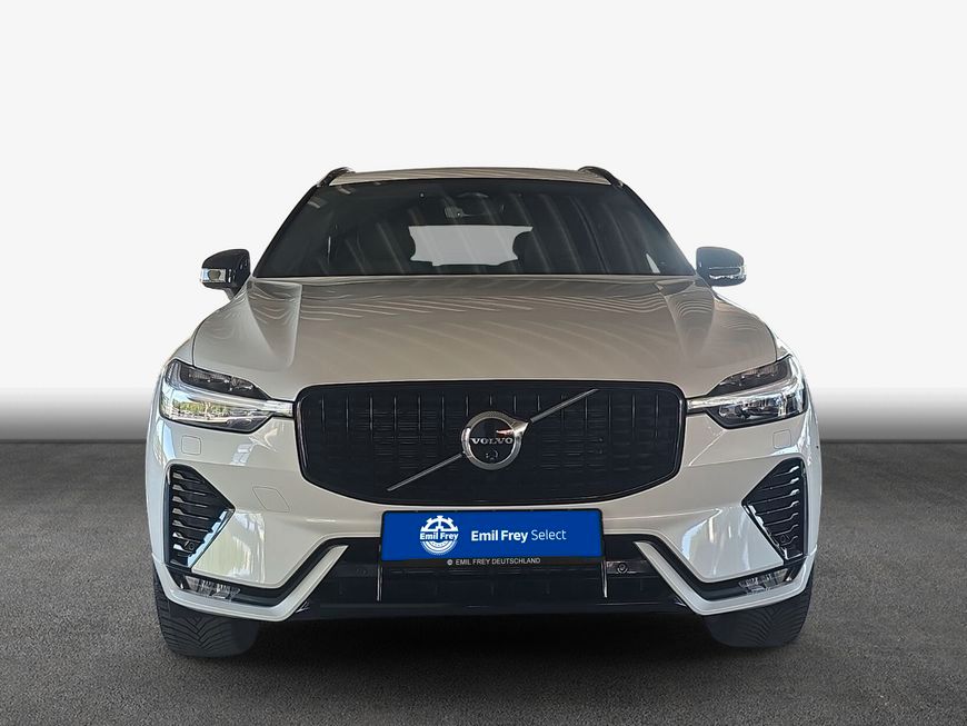 Volvo XC60 B4 B Plus Dark