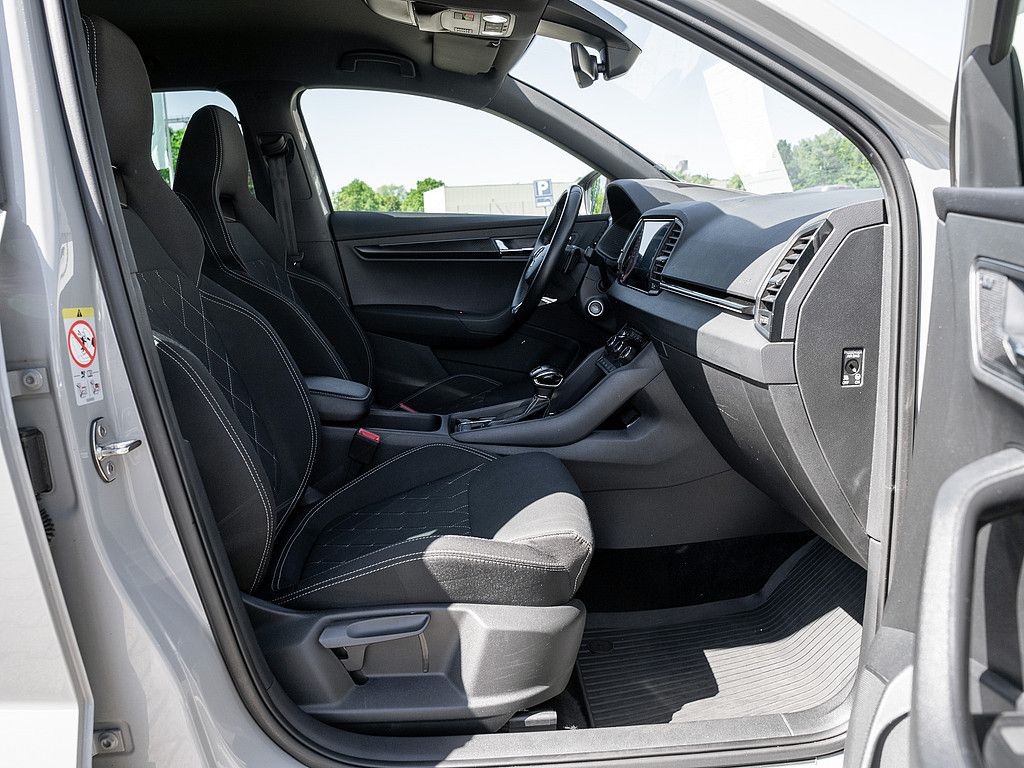 Skoda Karoq 2.0 TSI Sportline 4x4 AHK KAM MATRIX ACC