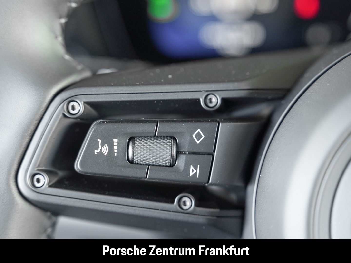 Porsche Macan 4S BOSE Luftfederung Panorama InnoDrive
