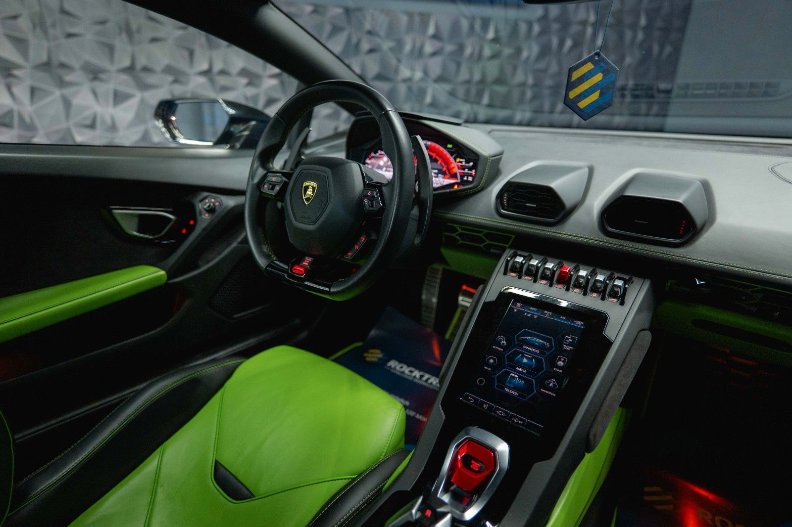 Lamborghini Huracán EVO V10 LP640 AWD *Lift*LED*Keramik*19%*