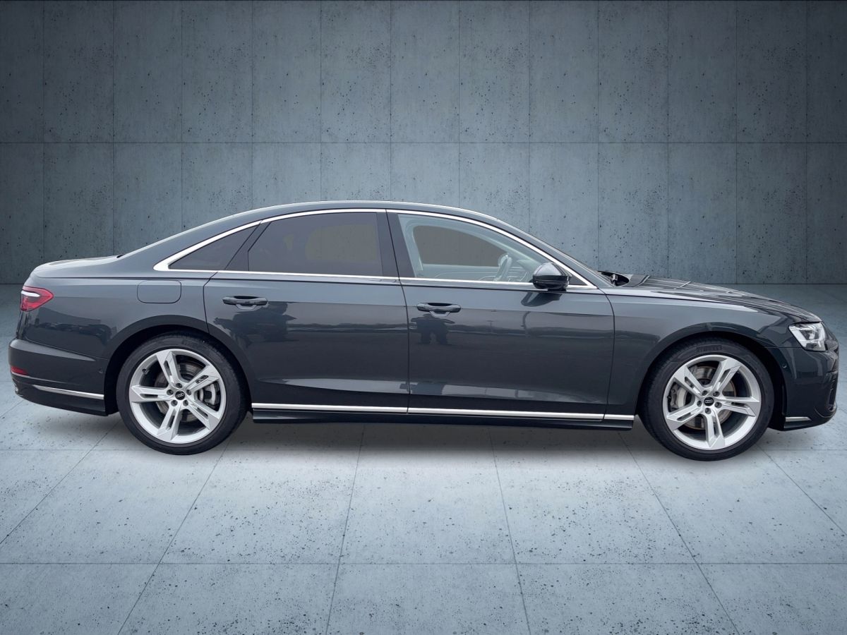 Audi A8 55 TFSI quattro - Samsaru's Car Outlet