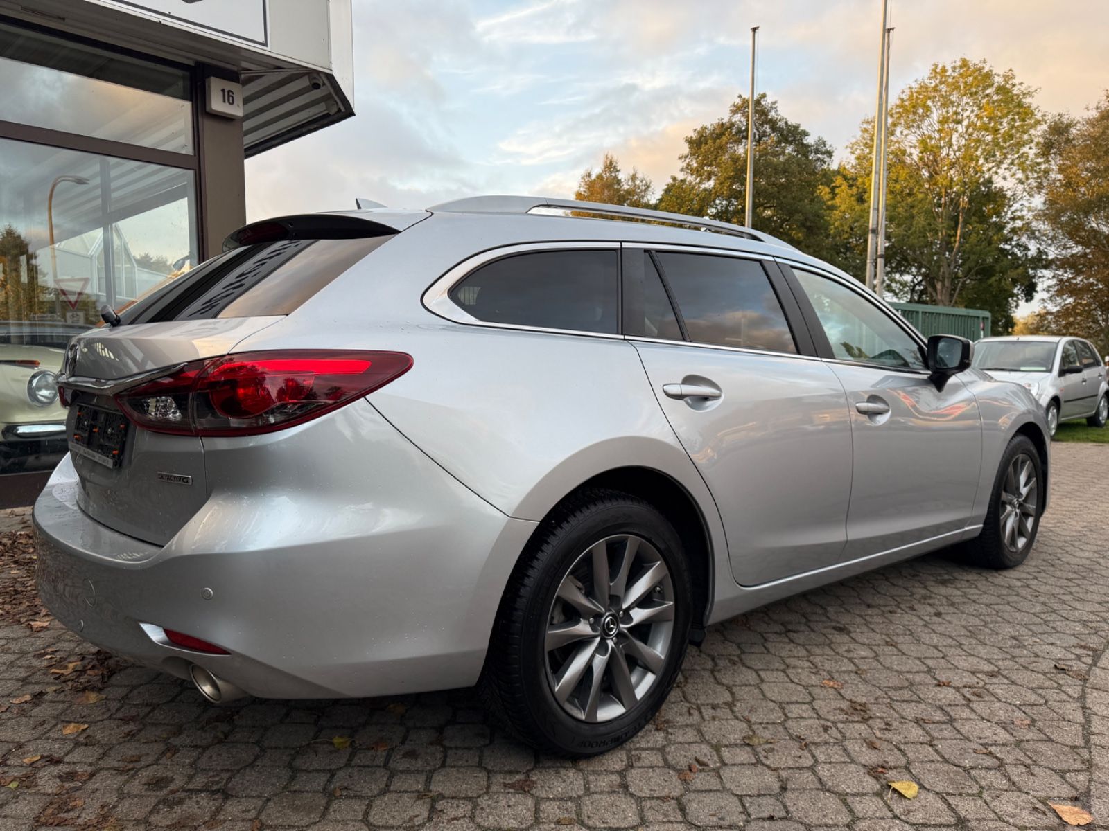 Mazda 6 Kombi Skyactiv-G Exclusive-Line