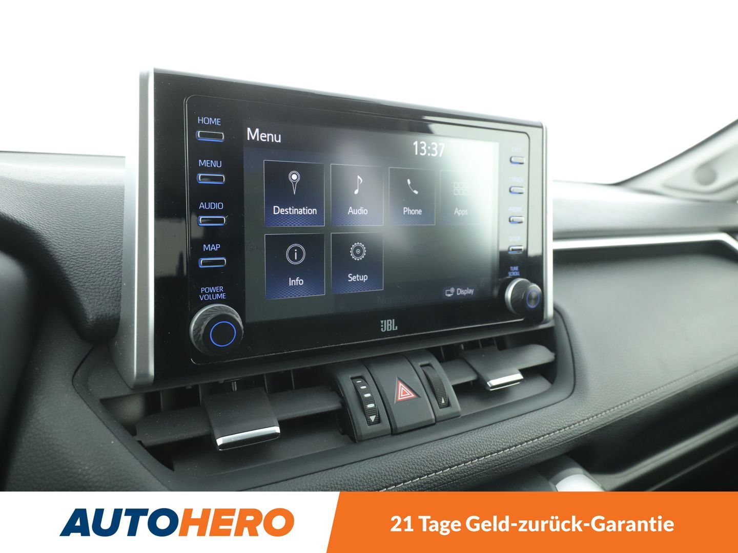 Toyota RAV 4 2.5 Hybrid 4x4 Lounge - Samsaru's Car Outlet