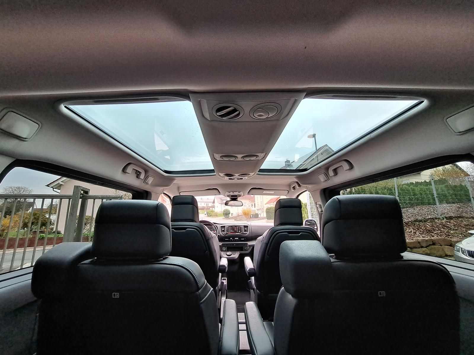 Citroën Spacetourer 2.0HDI Business°Pano°360°AHK°ACC°HUD