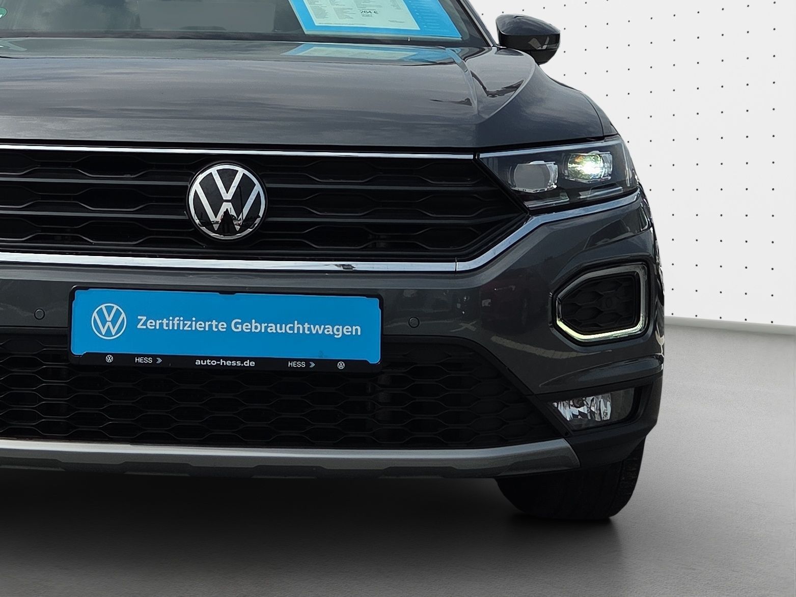 Volkswagen T-Roc 1.5 TSI DSG SPORT - Samsaru's Car Outlet