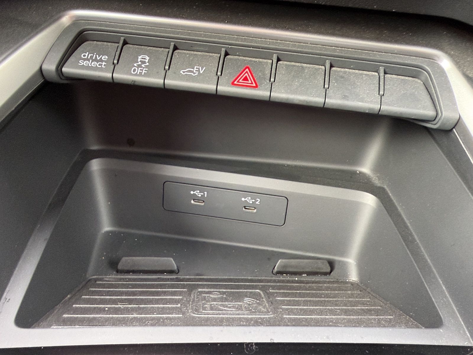 Audi A3 Sportback 40 TFSI e S-tronic NAVI+LED+PANO+SI