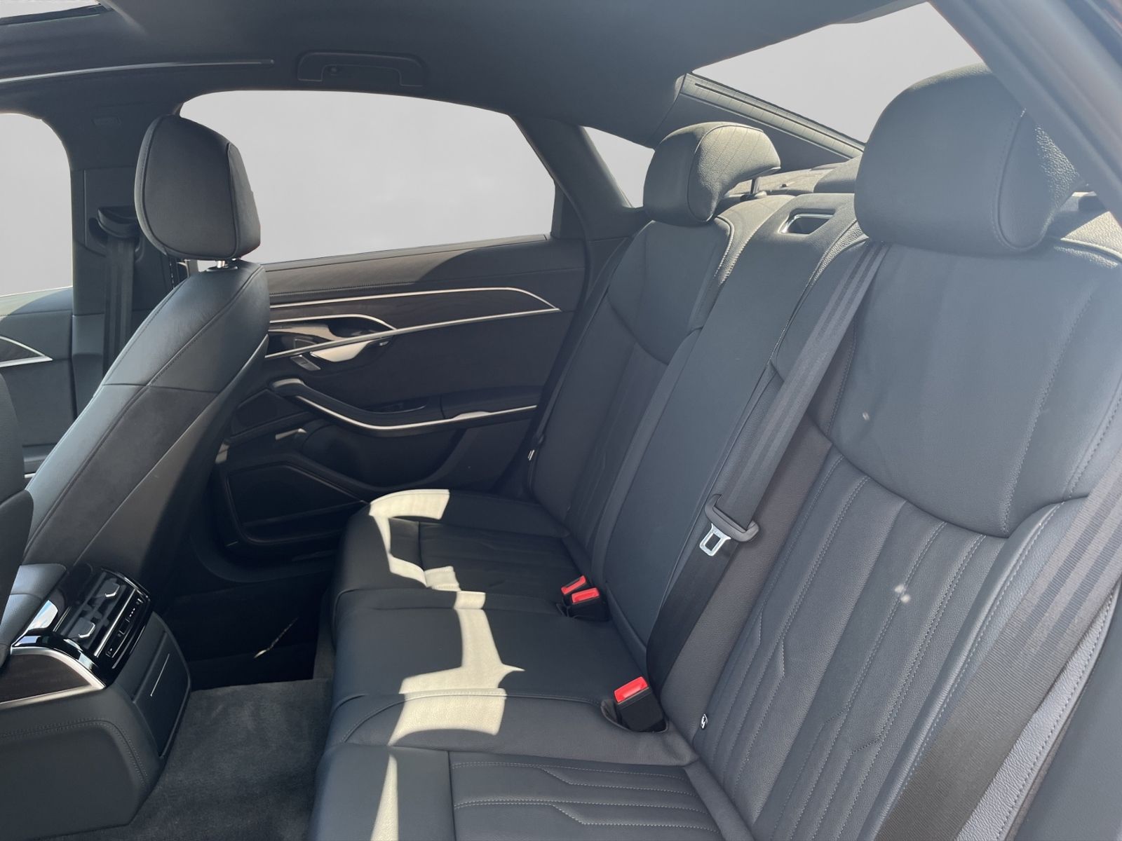 Audi A8 50 TDI quattro - Samsaru's Car Outlet