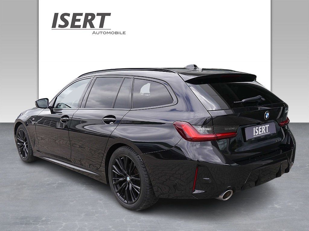 BMW 320i tour. M Sport A. +PANO+AHK+adLED+HIFI+