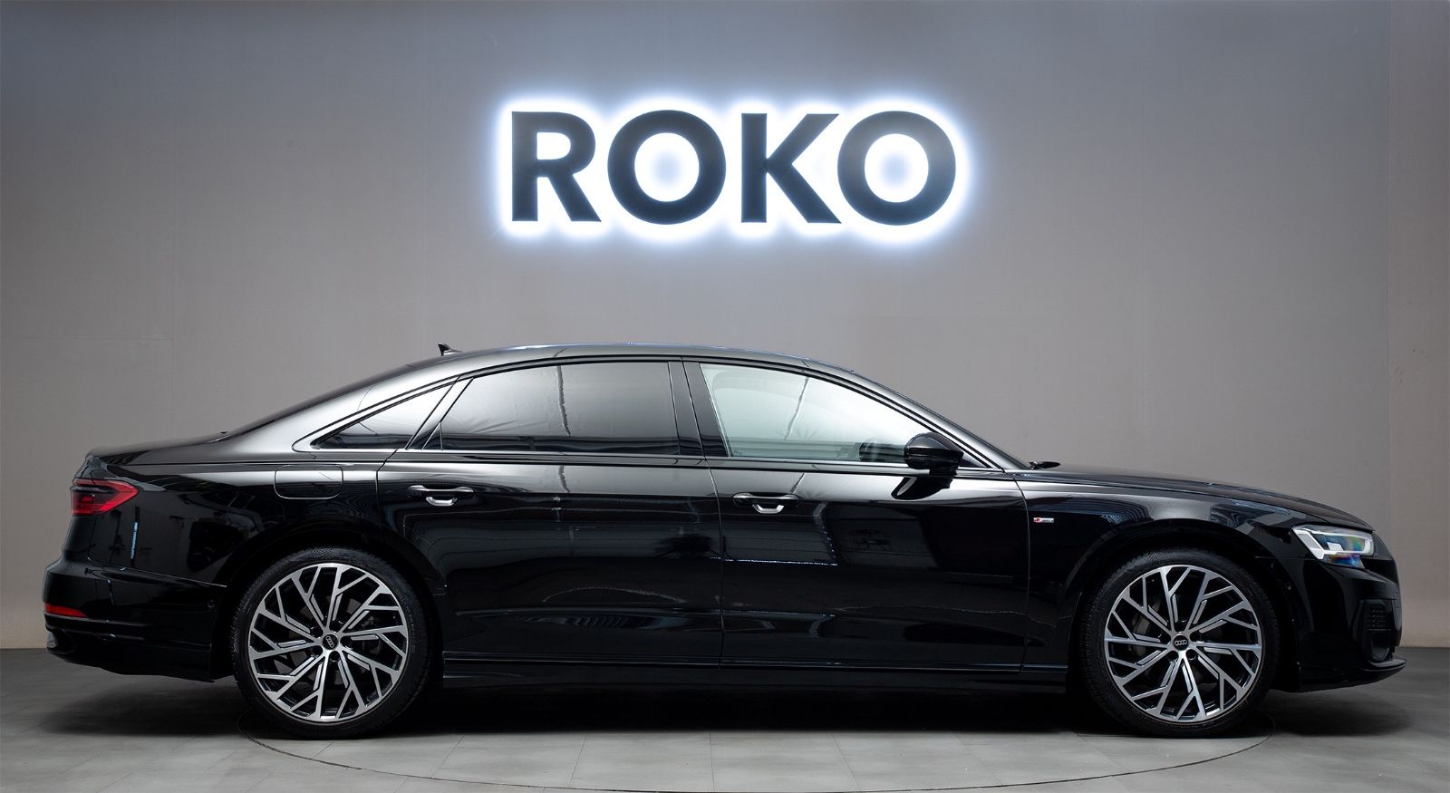 Audi A8 S-Line - Samsaru's Car Outlet