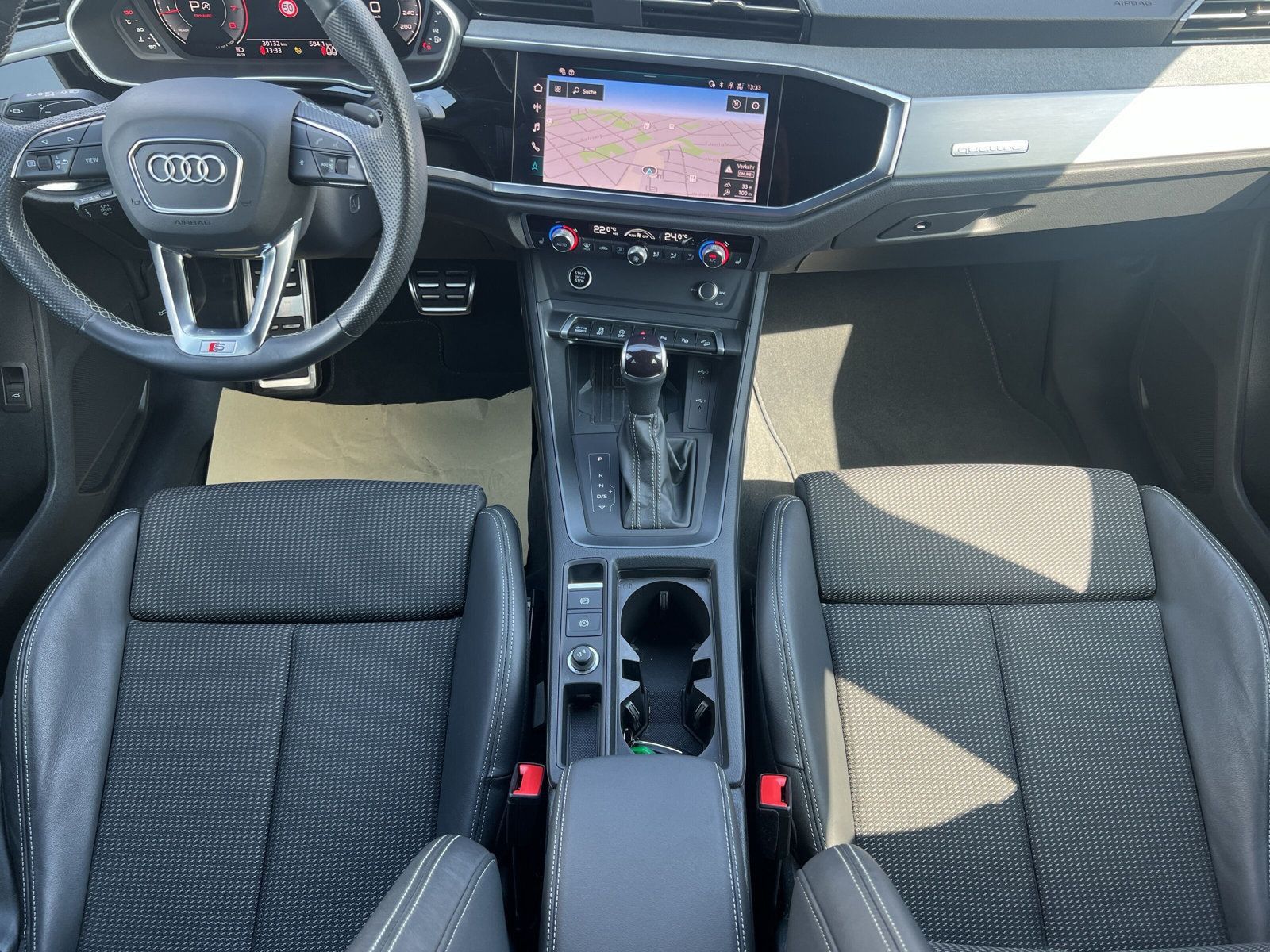 Audi Q3 Sportback S line 45TFSI quattro - Samsaru's Car Outlet