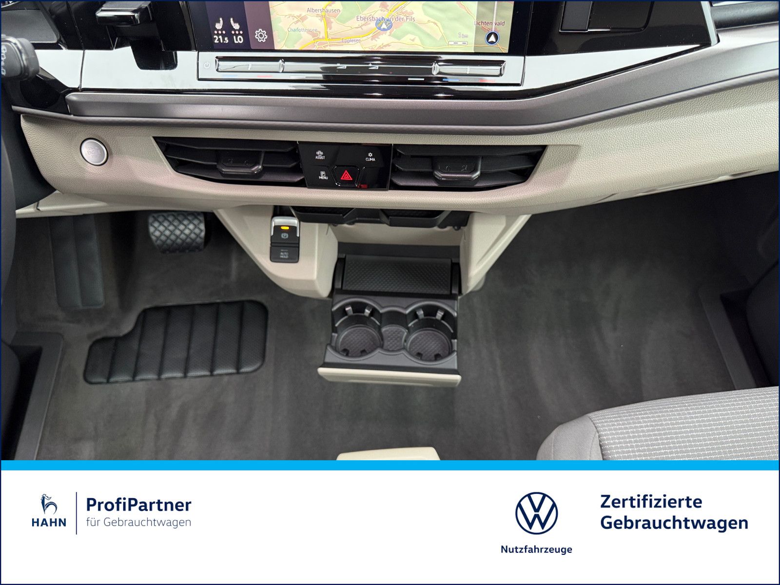 Volkswagen T7 Multivan 2.0TDI DSG - Samsaru's Car Outlet