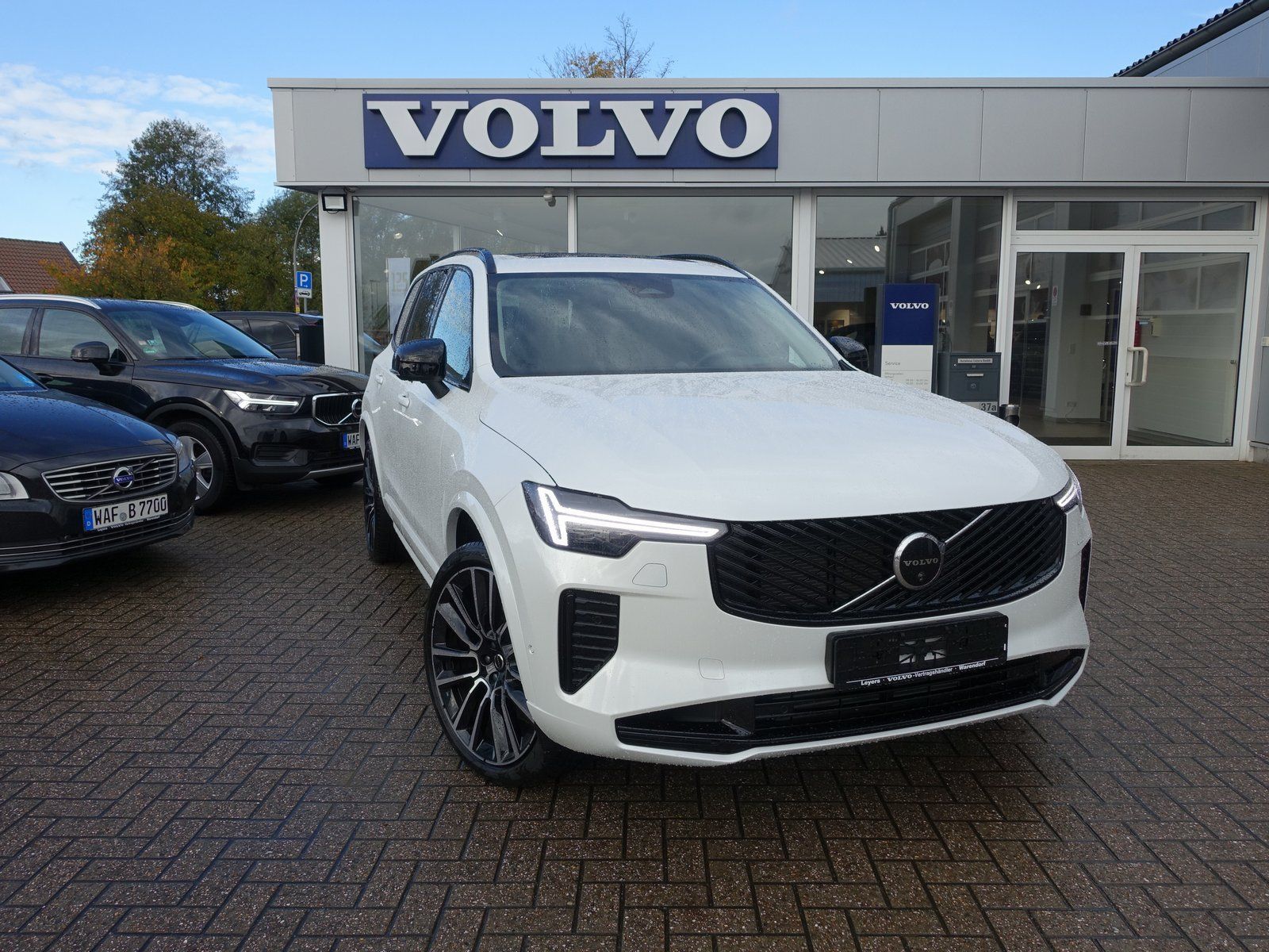 Volvo XC90 Ultra Dark T8 AWD Plug-in Hybrid/AHK/B&W