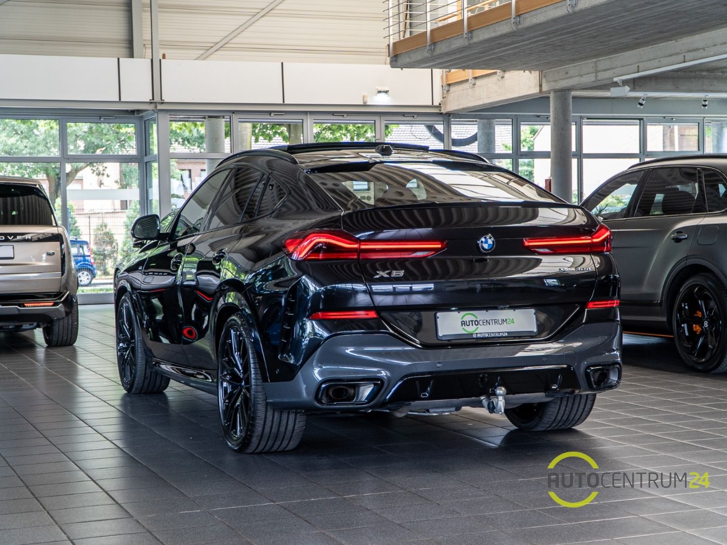 BMW X6 30d M Sport Pano Luft Memo Carbon AHK HUD