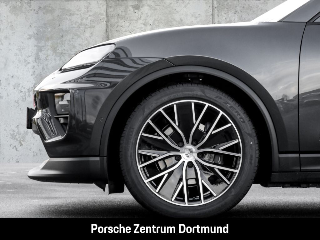 Porsche Macan - Samsaru's Car Outlet