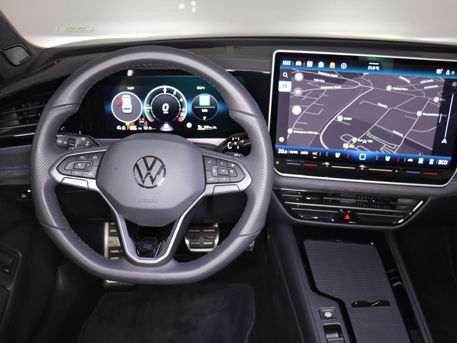 Volkswagen Passat Variant R-Line 1.5TSI e-Hybrid 398,-ohne