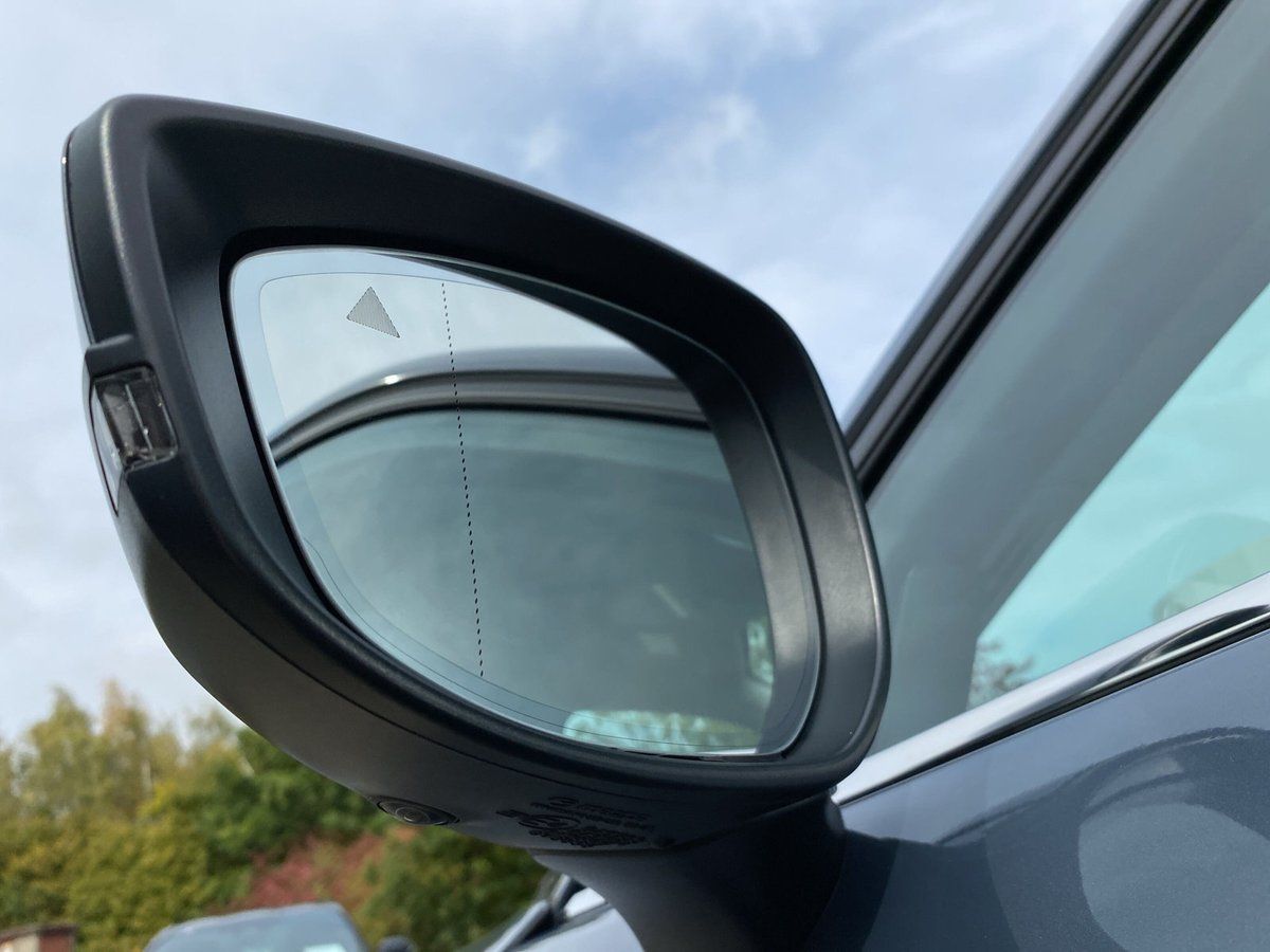 Mazda CX-30 2.0L e-SKYACTIV X AWD Exclusive-line +BOSE