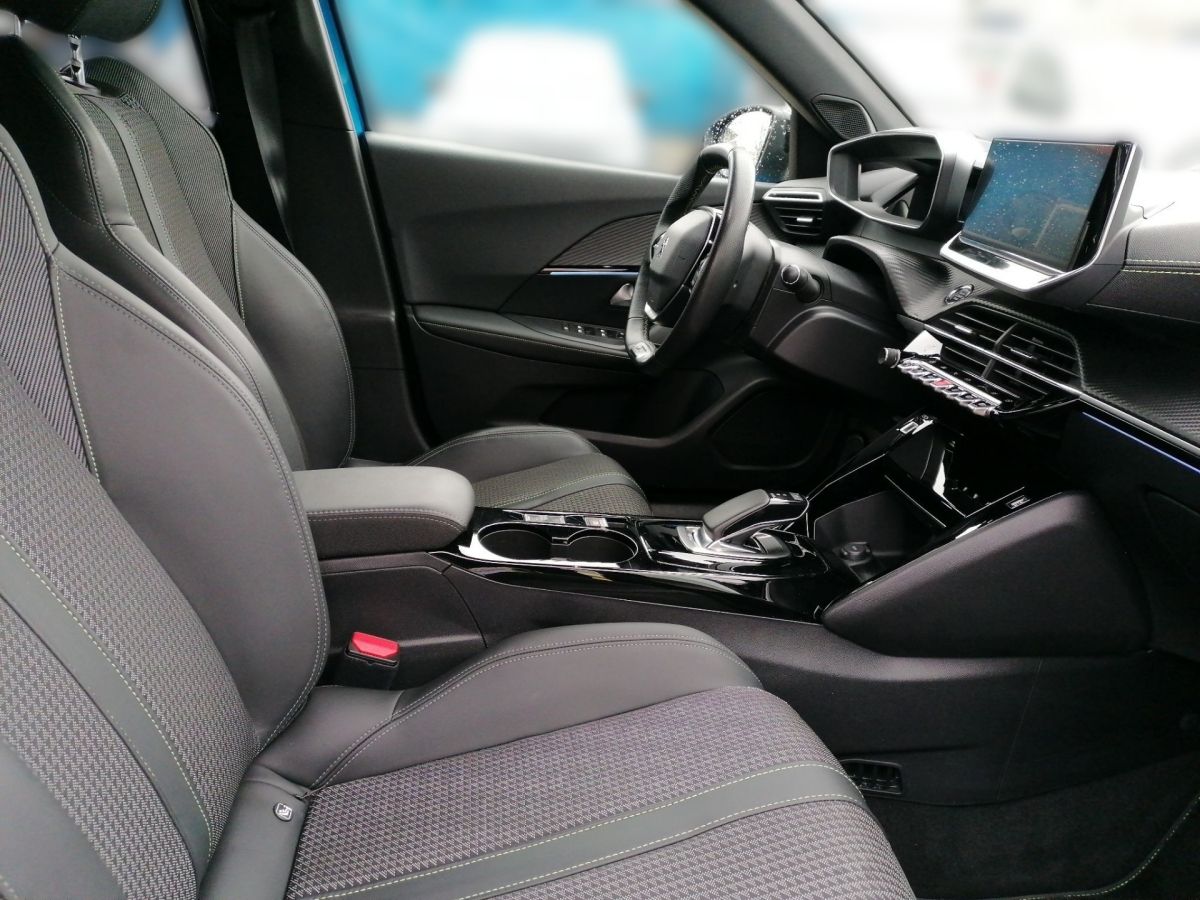 Peugeot 2008 e- GT - Samsaru's Car Outlet