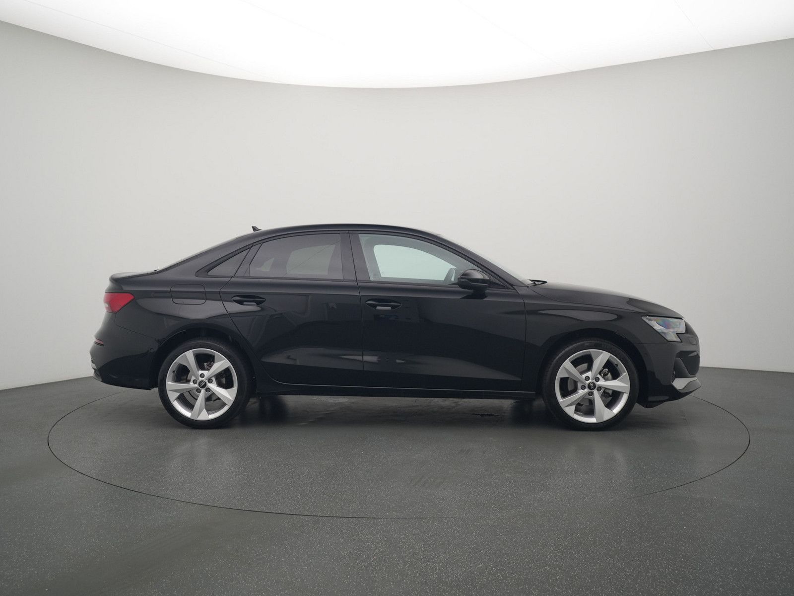 Audi A3 Limousine advanced - Samsaru's Car Outlet