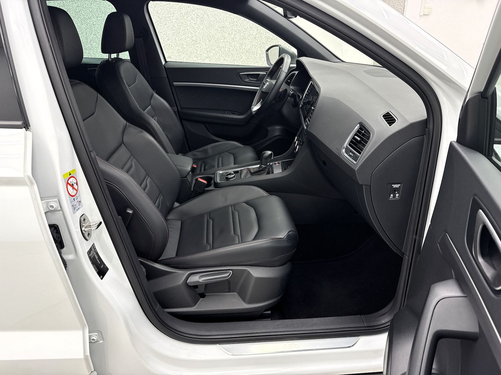 Seat Ateca 2.0 TDI FR Line Sport ACC Leder Mem AHK RC