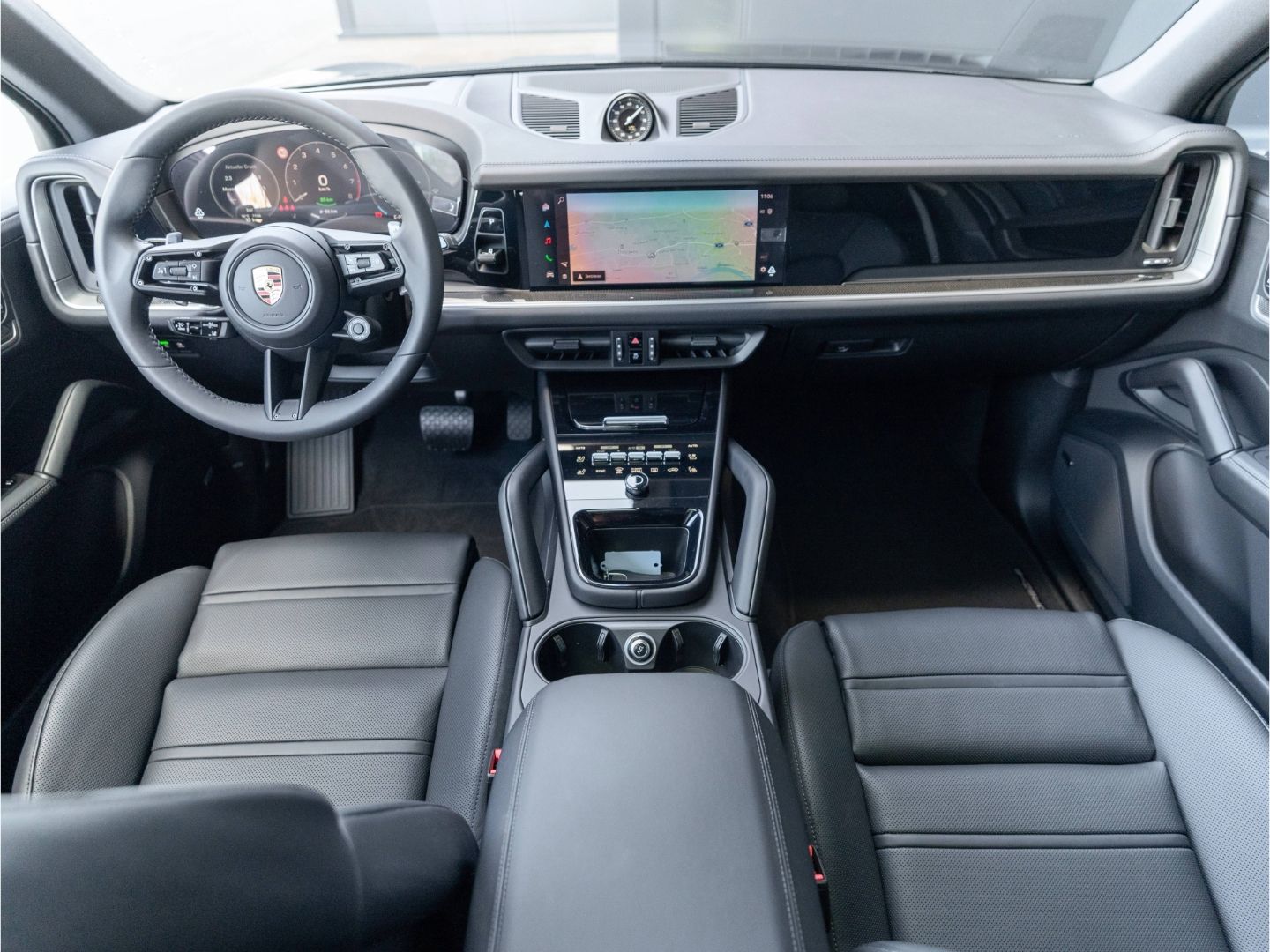 Porsche Cayenne E-Hybrid Hinterachslenkung BOSE HD-Matri
