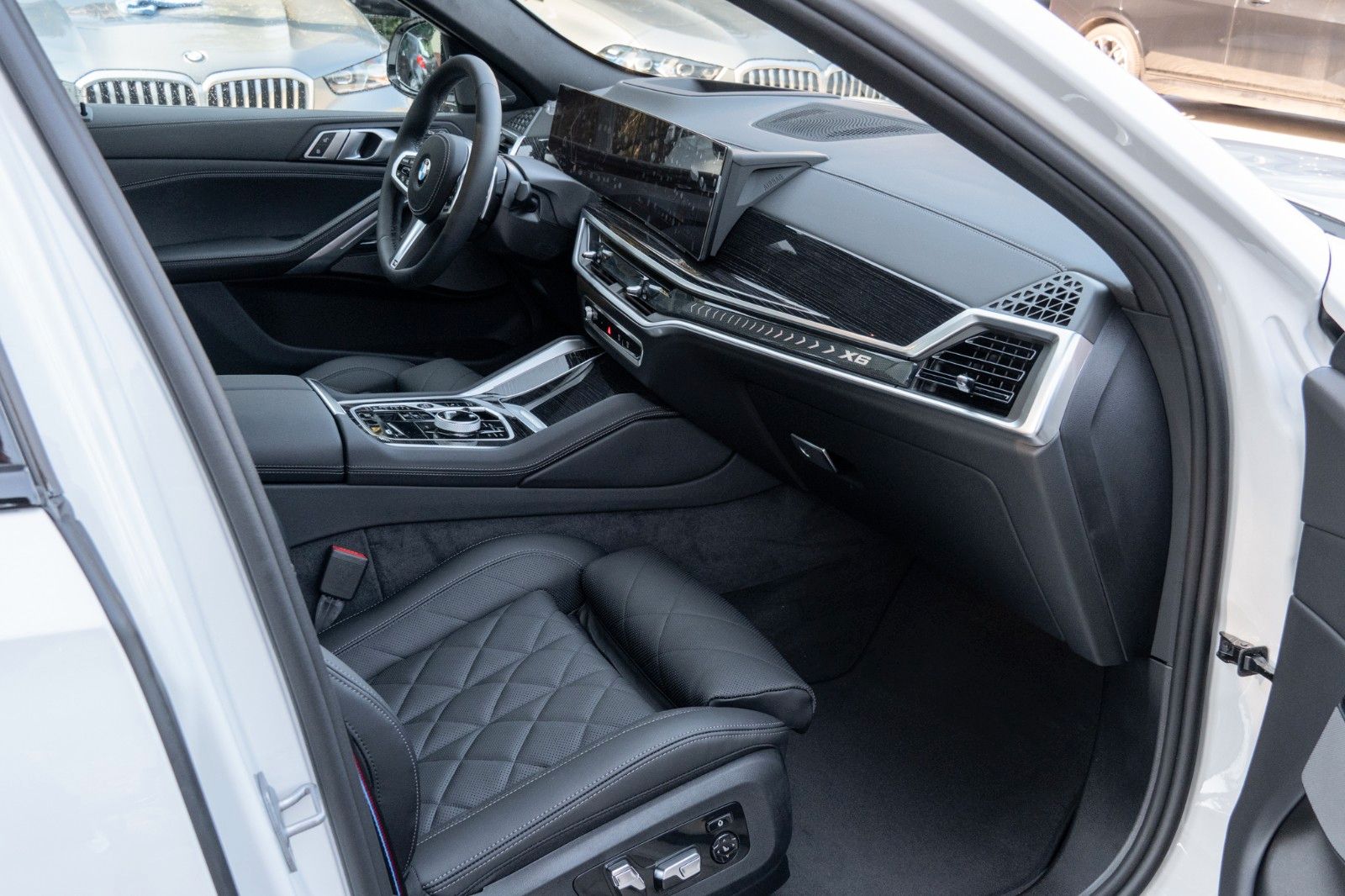 BMW X6 30d M SPORT - Samsaru's Car Outlet