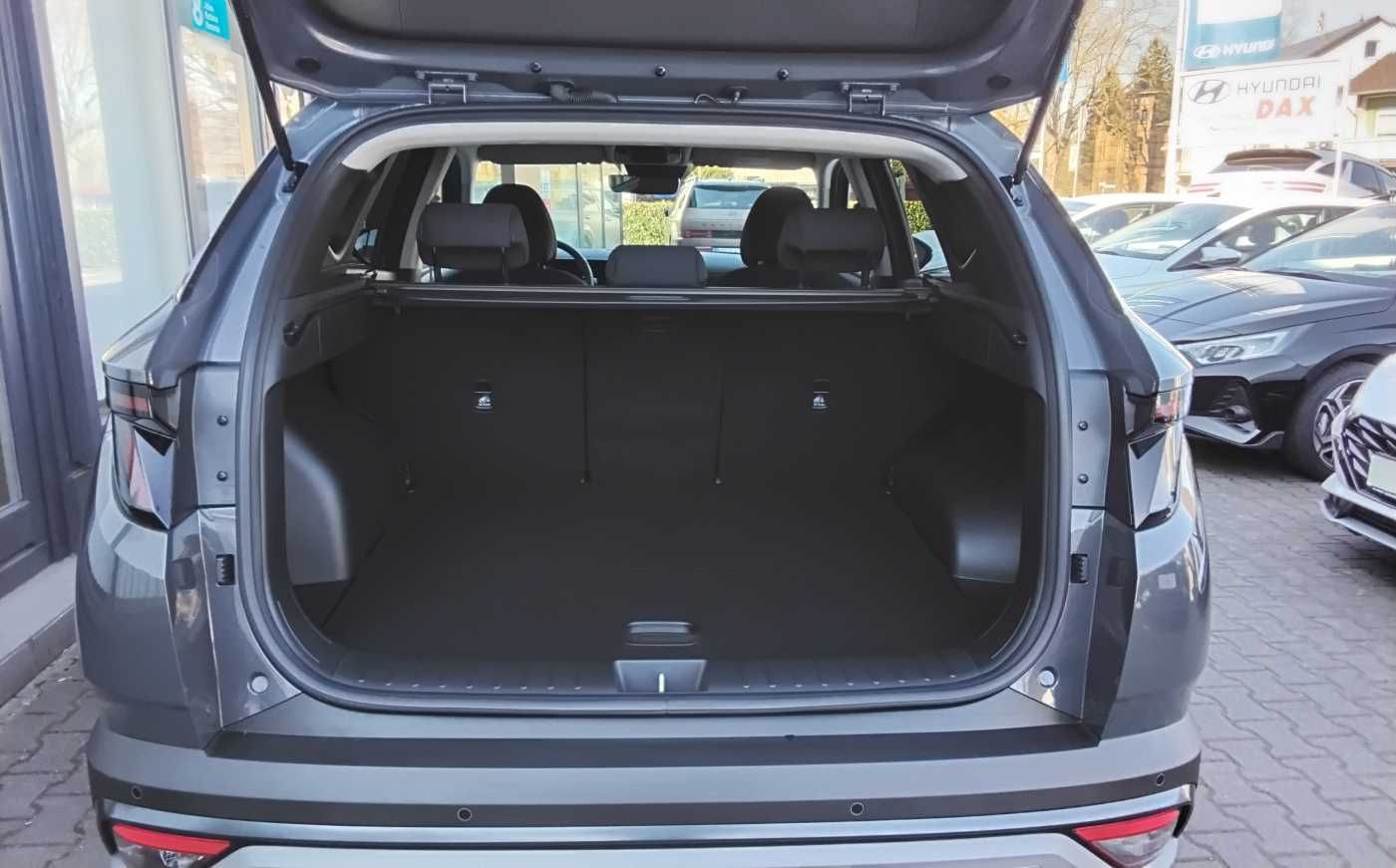 Hyundai TUCSON 1.6 T-GDi Select - Samsaru's Car Outlet