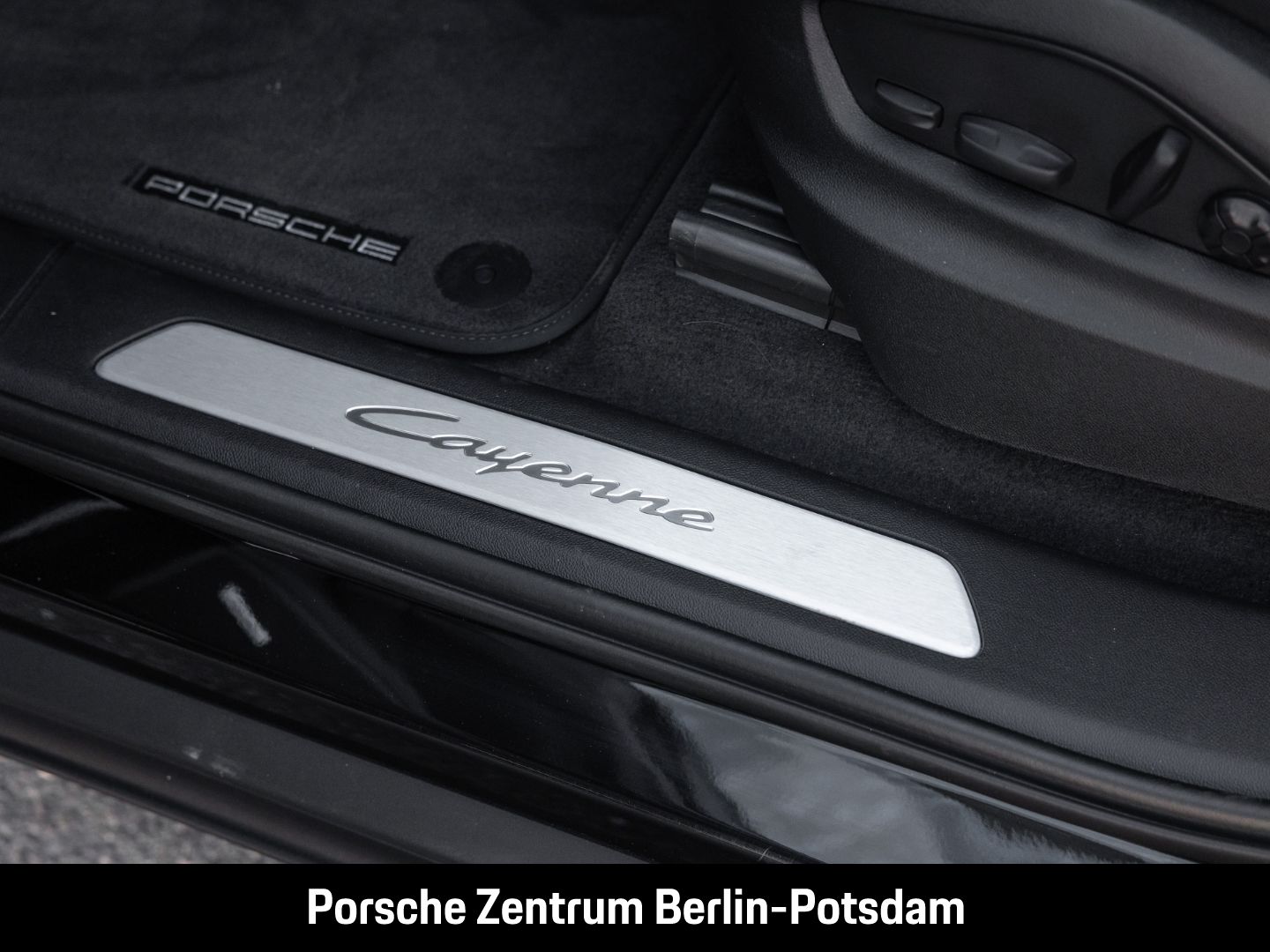 Porsche Cayenne E-Hybrid Coupe BOSE Panorama LED-Matrix