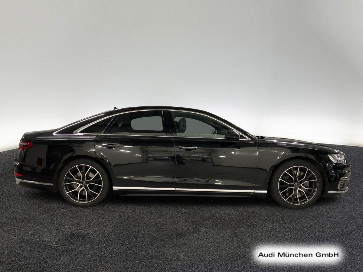 Audi A8 60 TFSI e qu. Technologie - Samsaru's Car Outlet