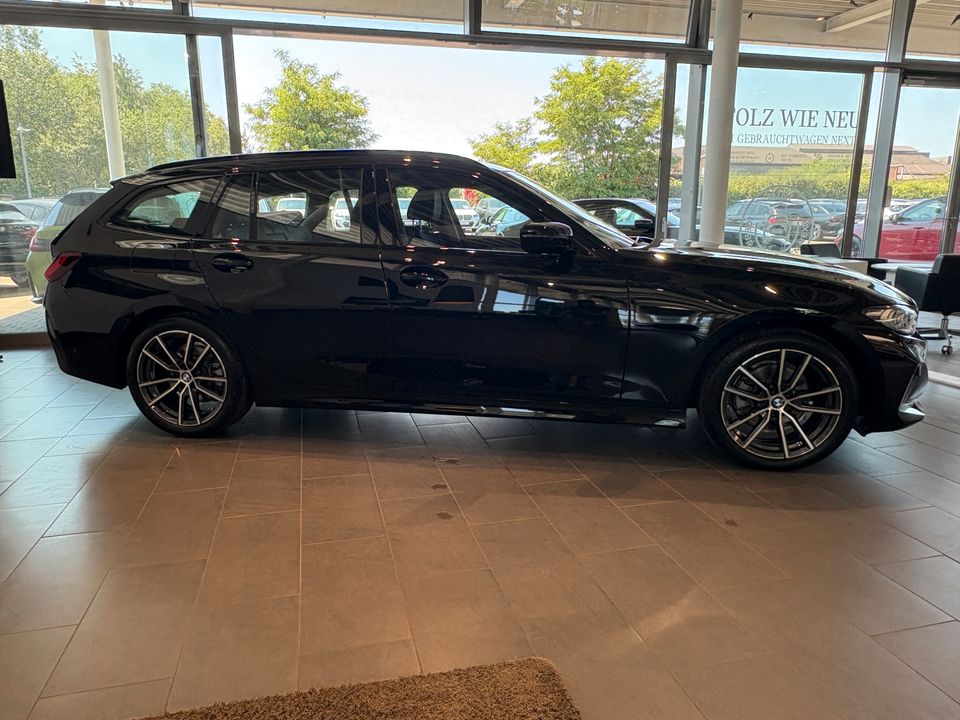 BMW 320d xDrive Touring Automatic Innovationsp. HIFI