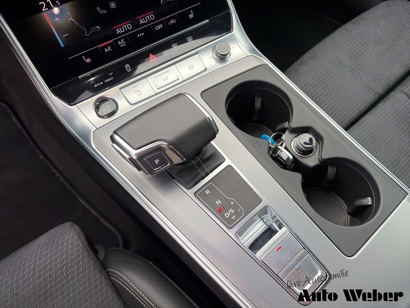 Audi A6 Avant 55TFSIe S-Line Matrix Navi AHK ASS-Pake