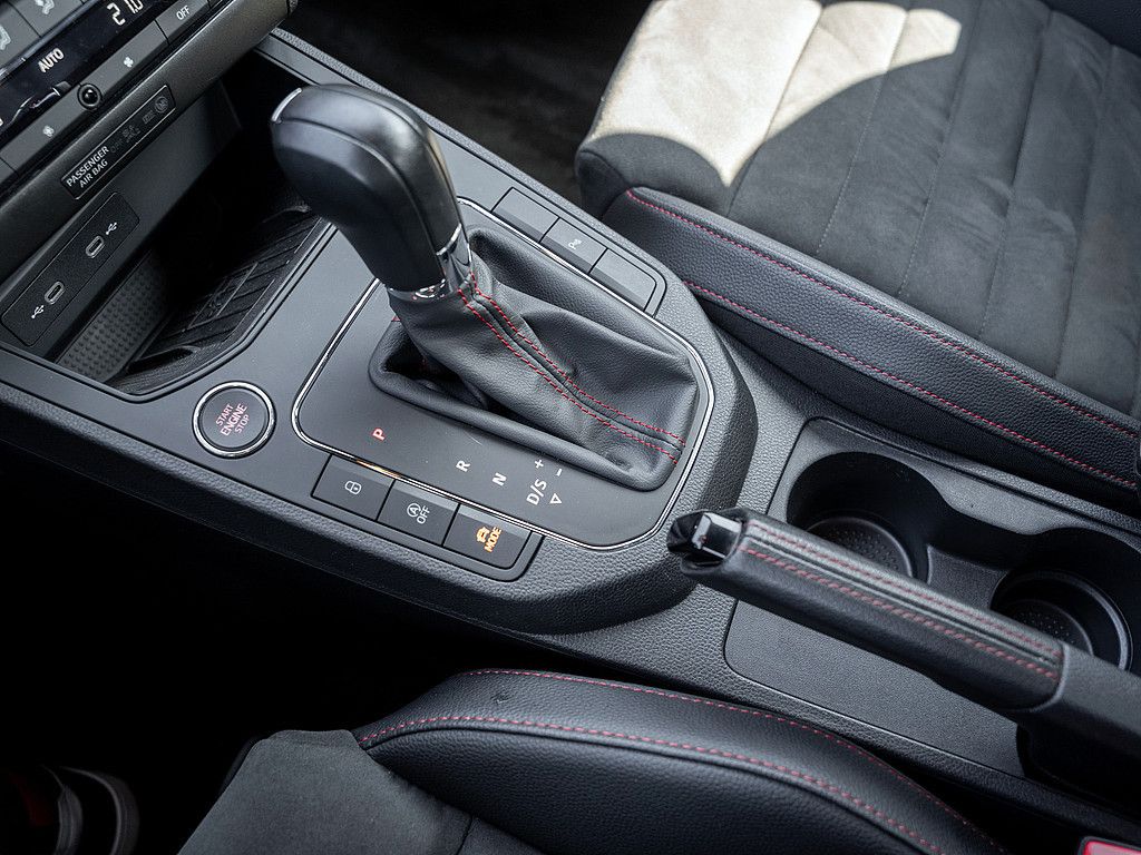 Seat Ibiza 1.0 TSI FR - Samsaru's Car Outlet