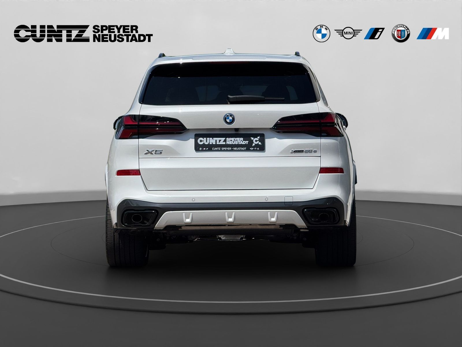 BMW X5 xDrive50e M Sportpaket B&W Surround DAB LED