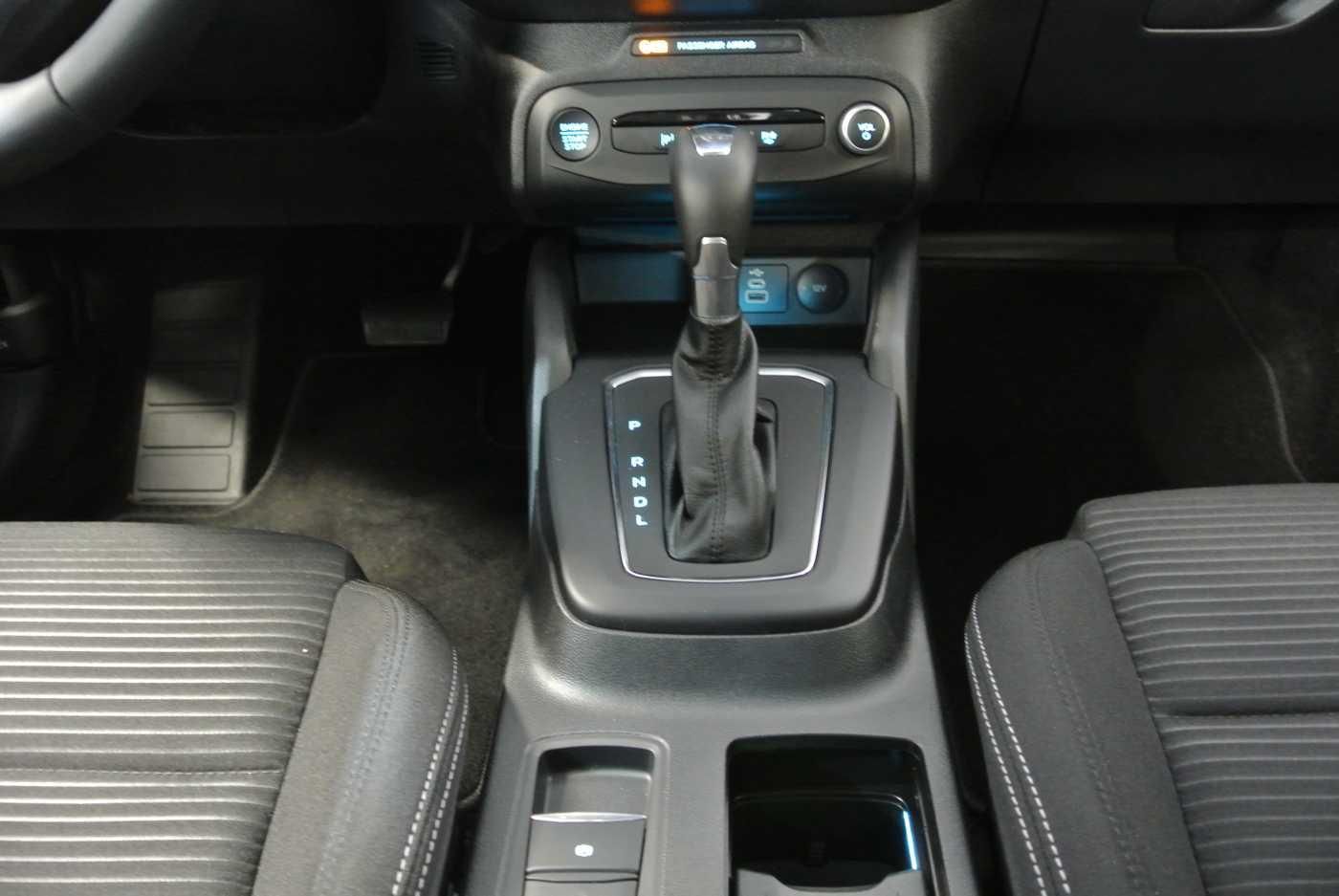 Ford Focus Turnier 1.0 E.Boost Hybrid Aut. Titanium