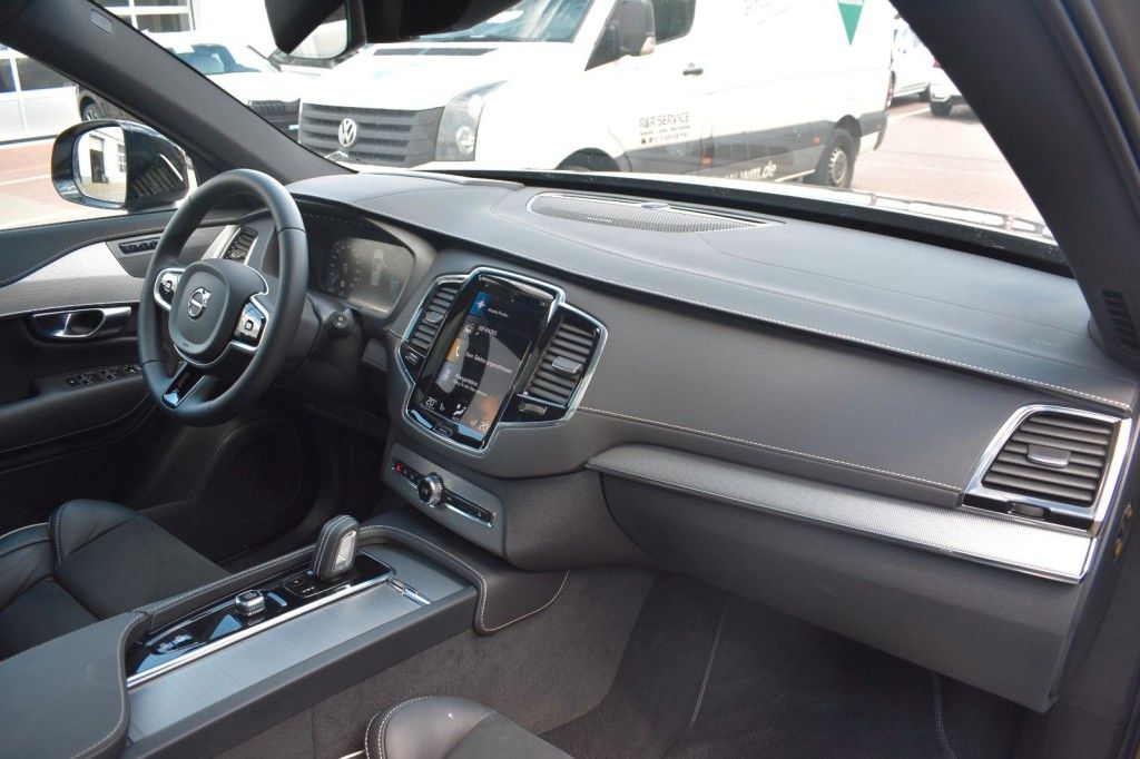 Volvo XC90 B5 D AWD R-Design*PANO*STHZ*LUFT*360*H&K*QI