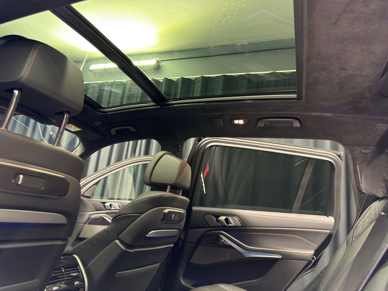 BMW X7 xDrive 40d M SPORT PRO|LUFT|PANO|7-SITZER|AHK